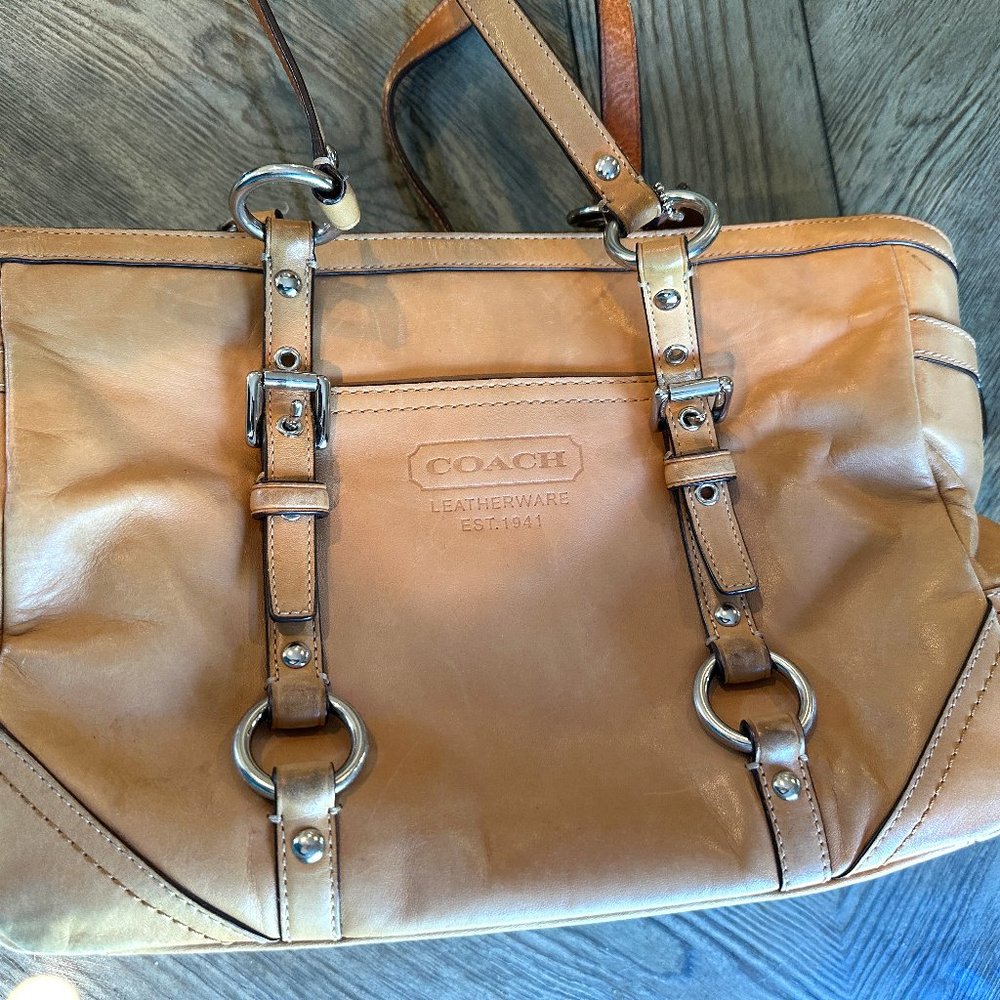 Coach Shoulder Bag